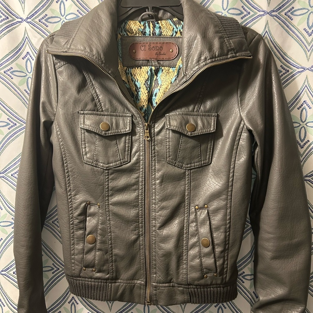 EUC Ci Sono Women's Brown Faux Leather Bomber Jacket w/Snake Skin Print Inside